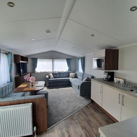 Haven Rockley Park, Lytchett Bay View, Private Holiday Home Lytchett Minster ภายนอก รูปภาพ