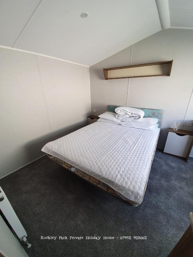 Haven Rockley Park, Lytchett Bay View, Private Holiday Home Lytchett Minster ภายนอก รูปภาพ