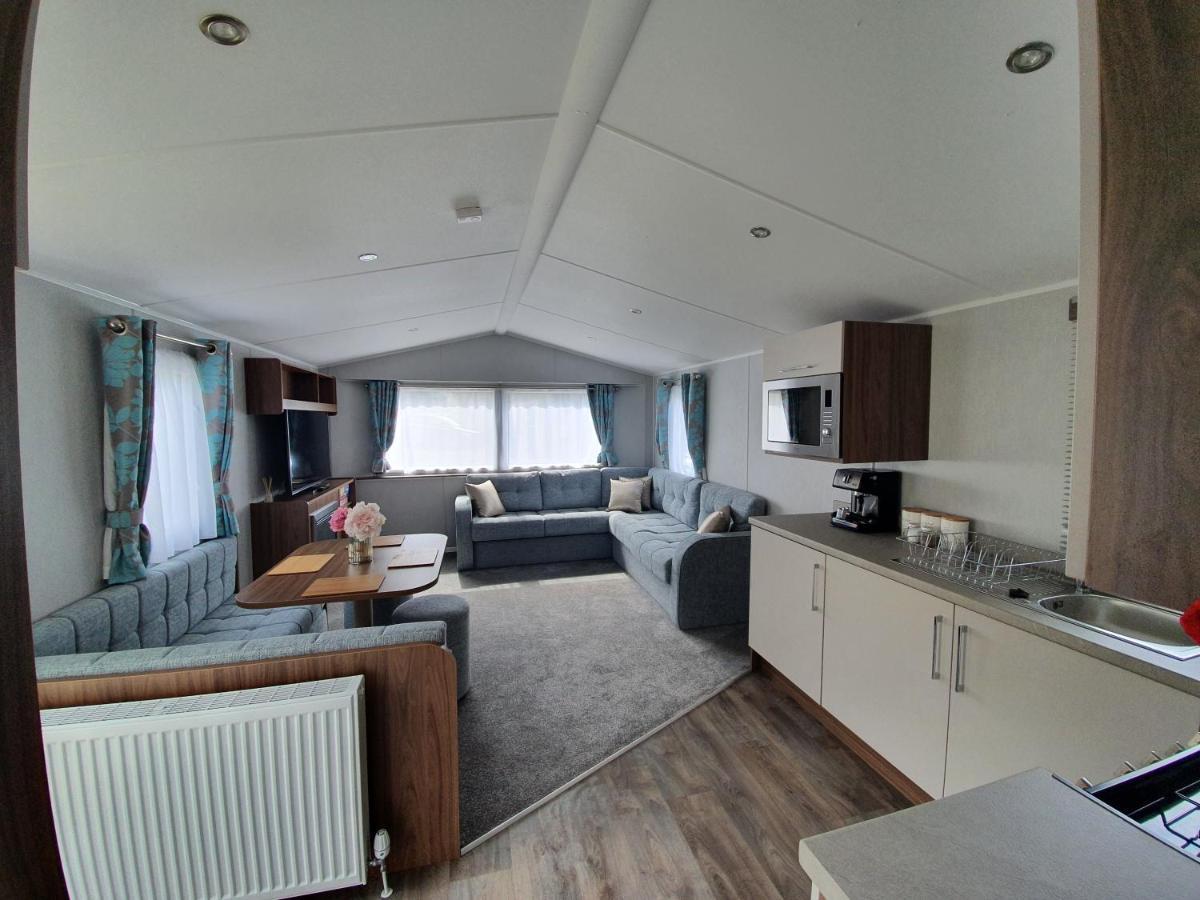 Haven Rockley Park, Lytchett Bay View, Private Holiday Home Lytchett Minster ภายนอก รูปภาพ