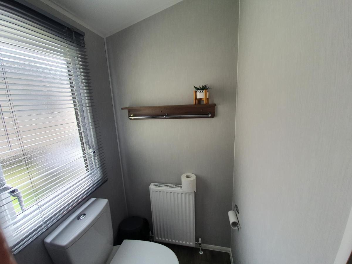 Haven Rockley Park, Lytchett Bay View, Private Holiday Home Lytchett Minster ภายนอก รูปภาพ